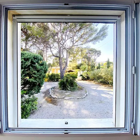 Holiday home Pinede, Calanques & Jeux En Famille Pour 1 A 5 Personnes *