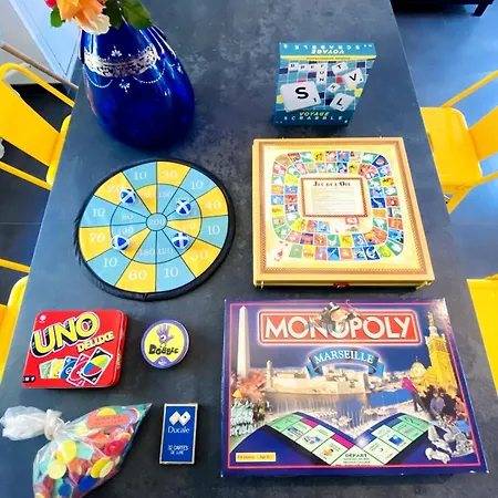 Pinede, Calanques & Jeux En Famille Pour 1 A 5 Personnes Holiday home *