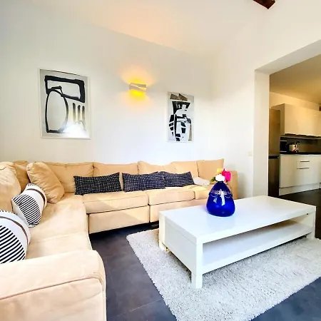 Pinede, Calanques & Jeux En Famille Pour 1 A 5 Personnes Holiday home *