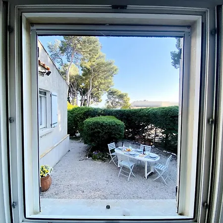 Holiday home Pinede, Calanques & Jeux En Famille Pour 1 A 5 Personnes *